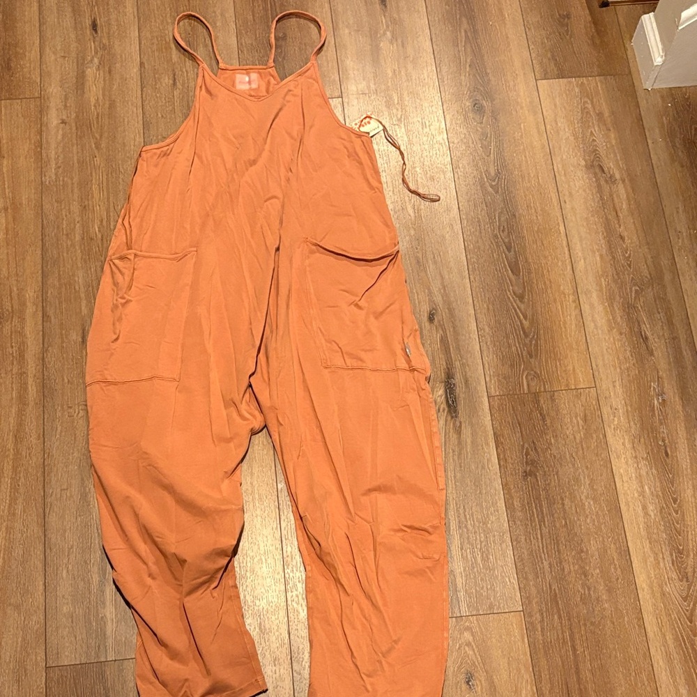 NWT free people movement women’s large red earth hot shot onesie - Picture 2 of 5
